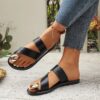 Round-toe Sandles Toe Covering Comfortable Flat Sandals - Image 9